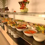 Nova Hotel 2*